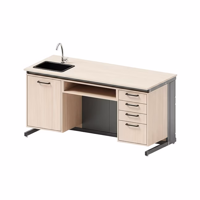 Pro Line'i näidislaud valamuga
